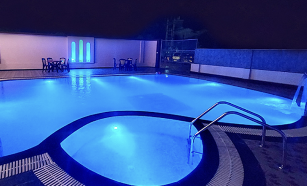 Hotel Aayes & Resort